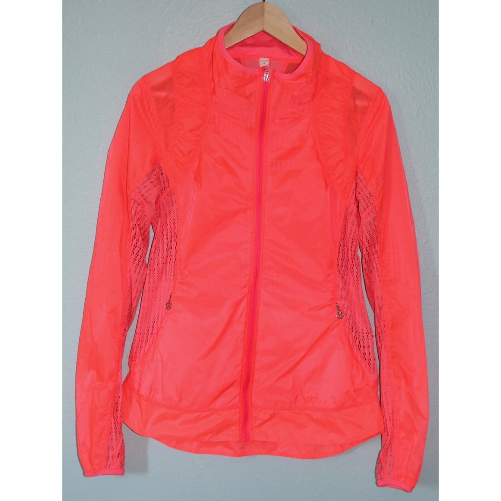 COPY - Lululemon Size 6 Neon Pink Lace Windbreake…